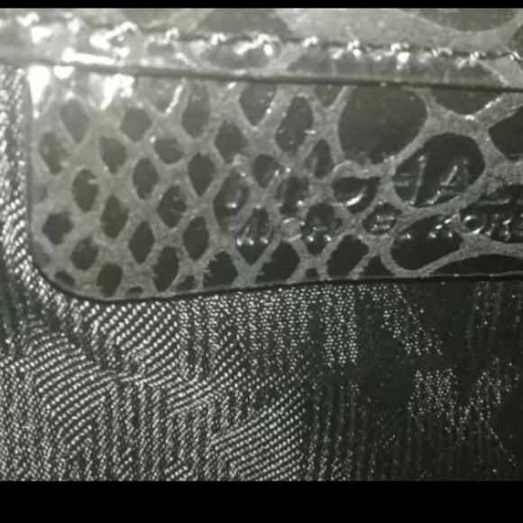 Michael Kors Black Berkley Snakeskin Clutch NWOT